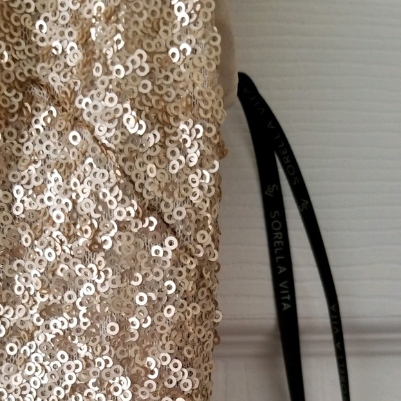 Dress for wedding or prom - Picture 4 of 5